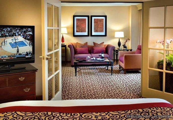 Отель Bridgewater Marriott Экстерьер фото